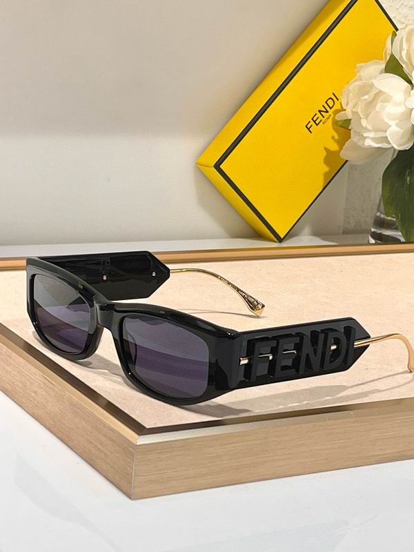 Fendi Glasses (46)